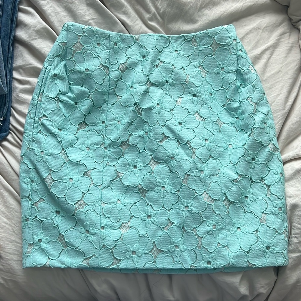 Diane Von Furstenberg Clyde mini lace skirt NWT soft turquoise, size 0